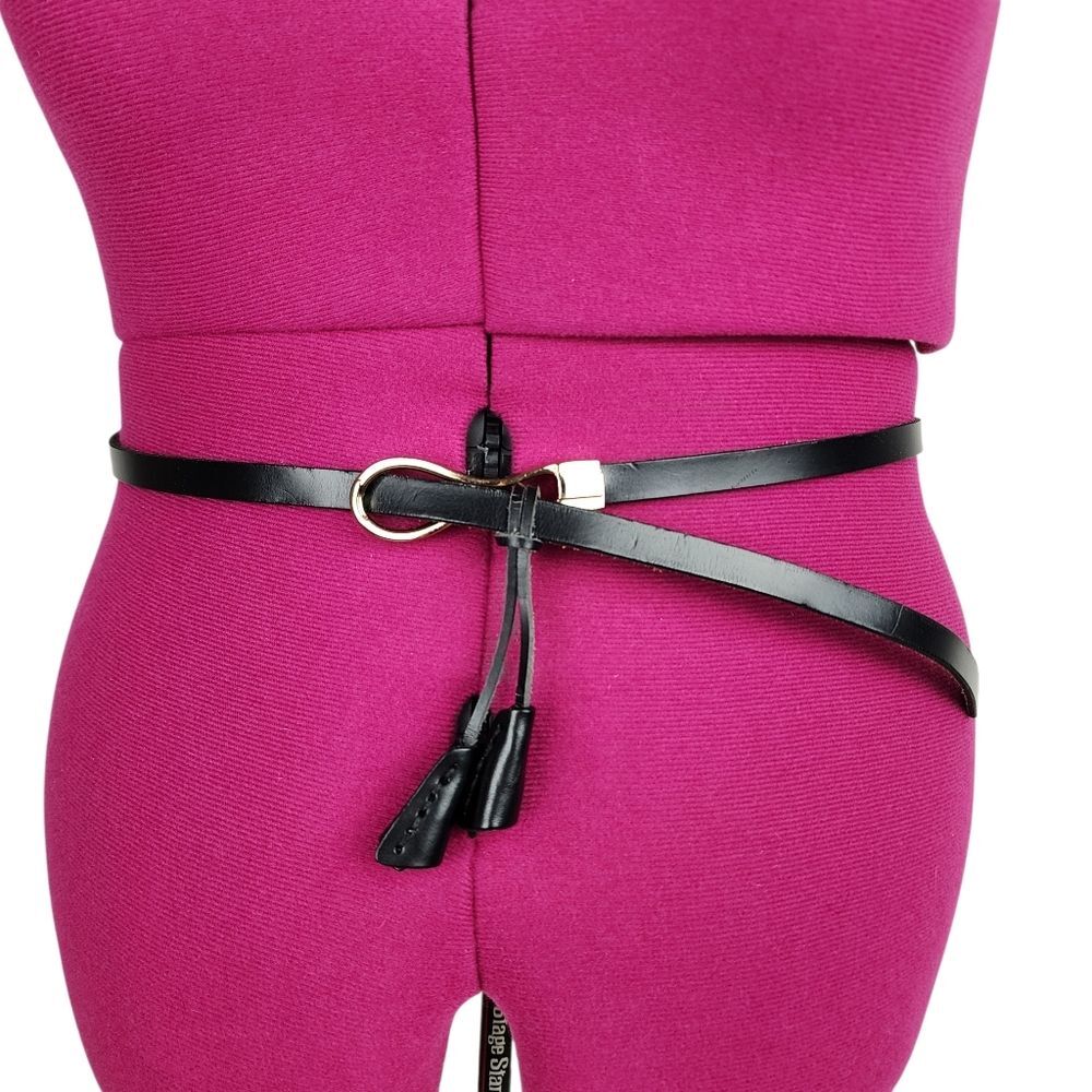 Black Leather Wrap Belt with Gold Tone Twist Accent